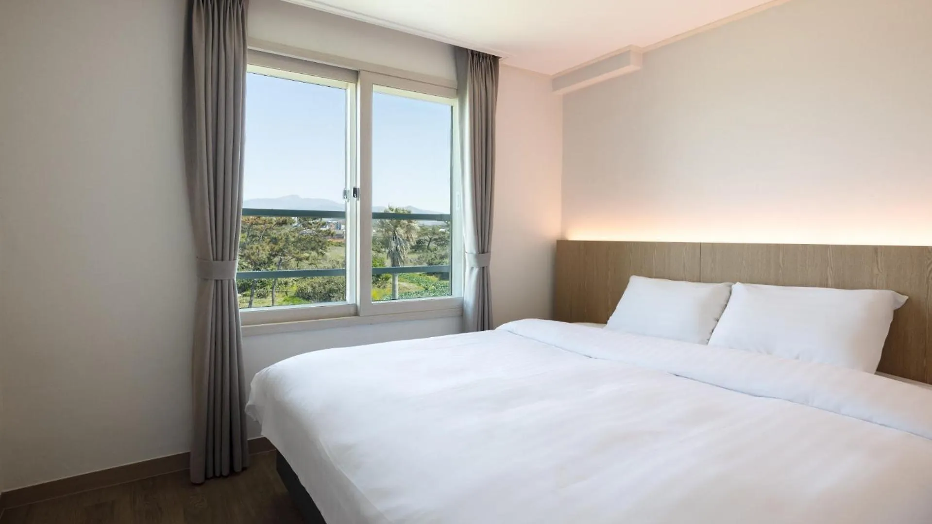 Kensington Resort Jeju Hanlim
